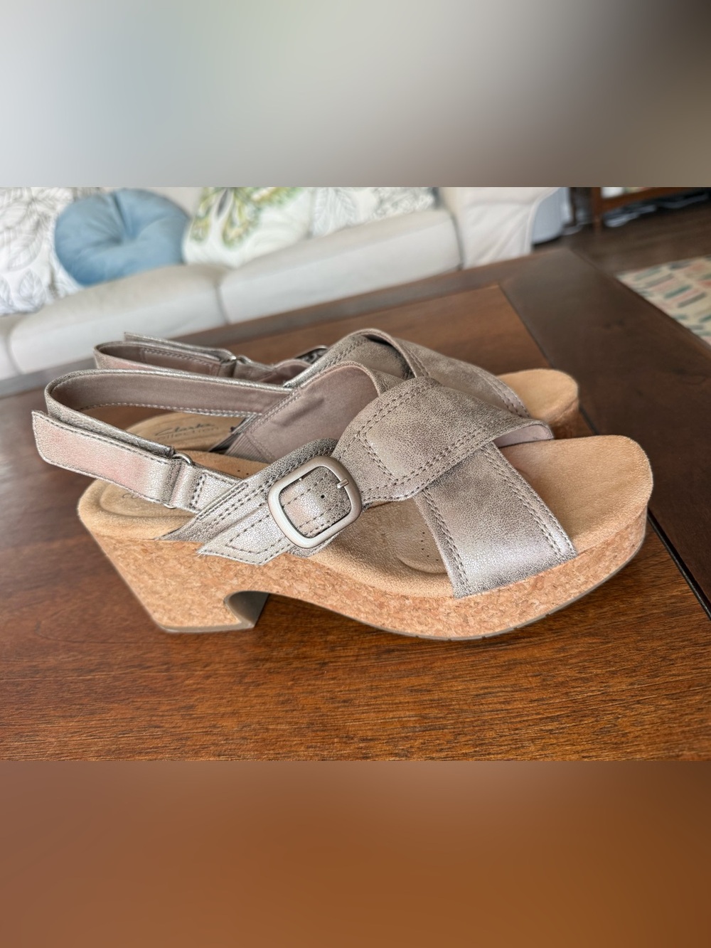 NWT Clarks Nerisa Pace slingback wedges in a metallic pewter finish.